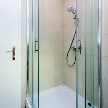 Lahor With Private Pool Vila *