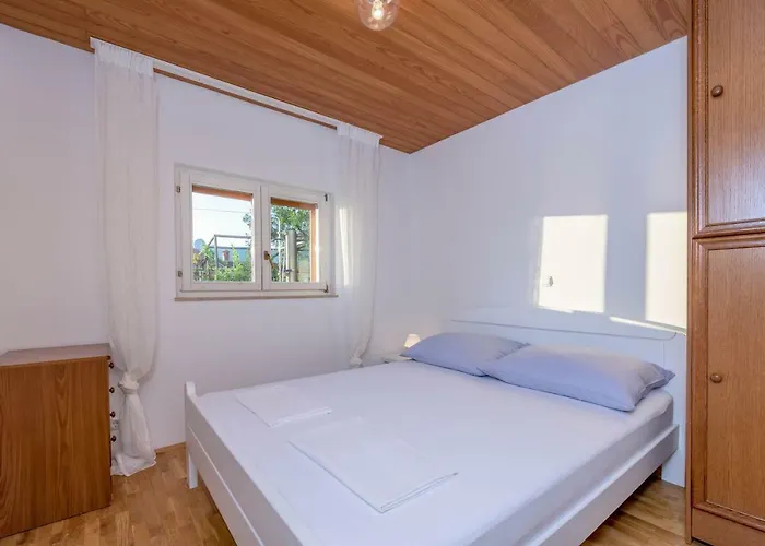 Villa Lahor With Private Pool
